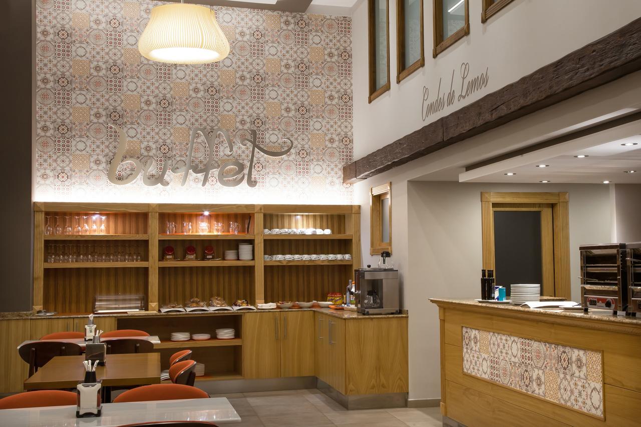 Hotel Condes De Lemos Espana มงฟอร์เต เด เลมอส ภายนอก รูปภาพ